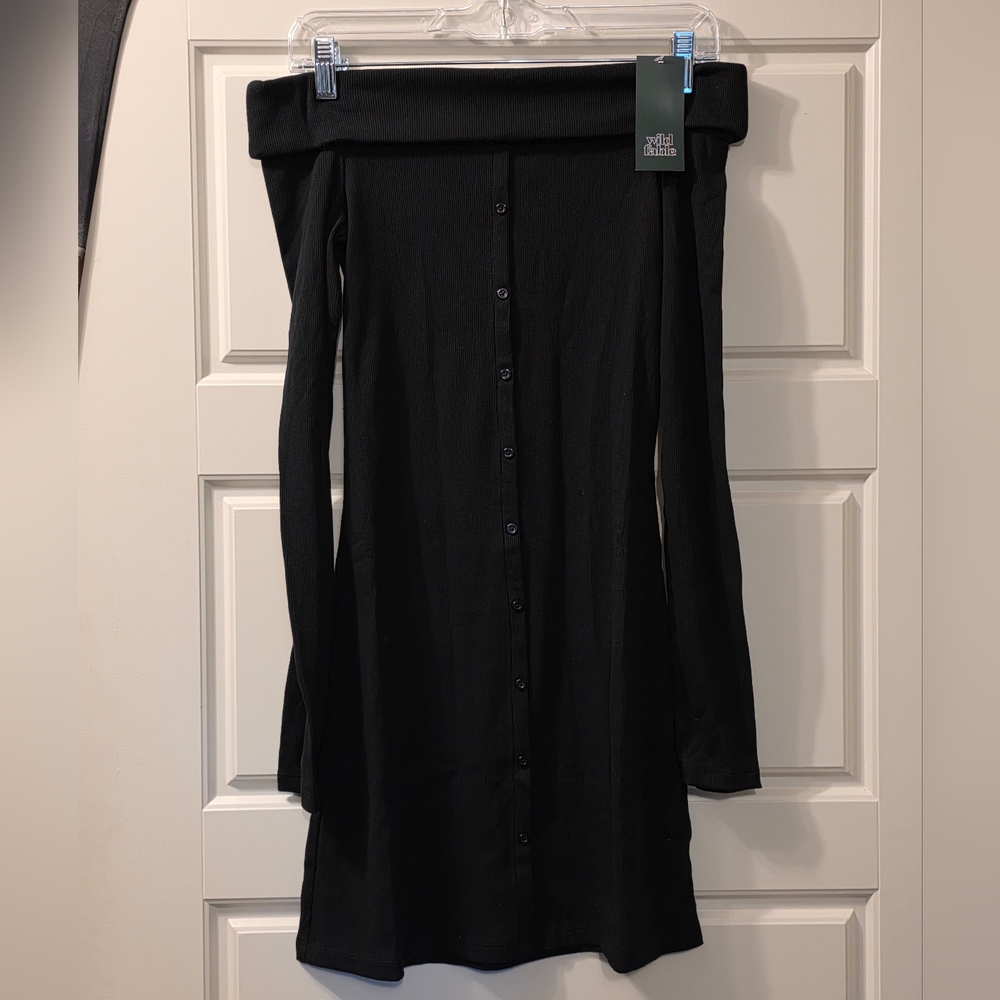 Black Long Sleeve Mini Bodycon Dress - Picture 2 of 4